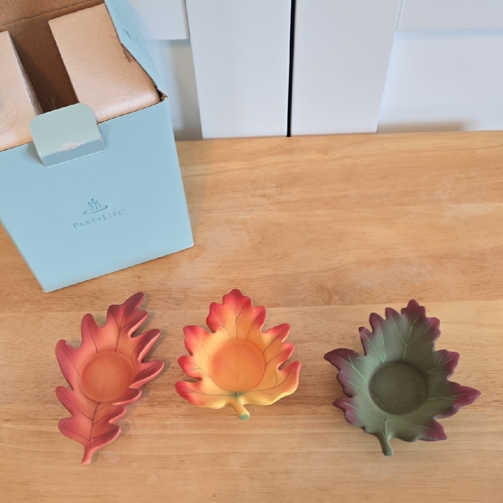 PartyLite Leaf Trinket Dishes in Red, Orange & Green